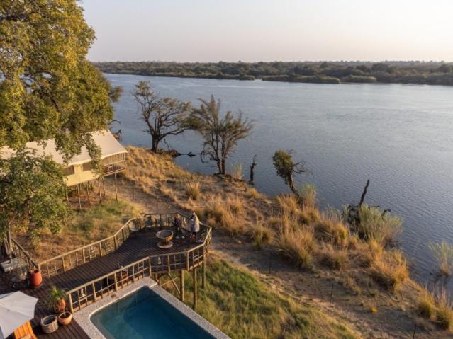 Отель Jackalberry Chobe Касане Экстерьер фото