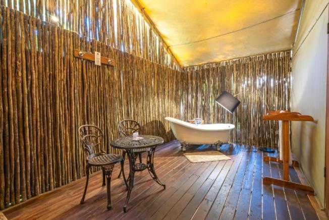 Отель Jackalberry Chobe Касане Экстерьер фото