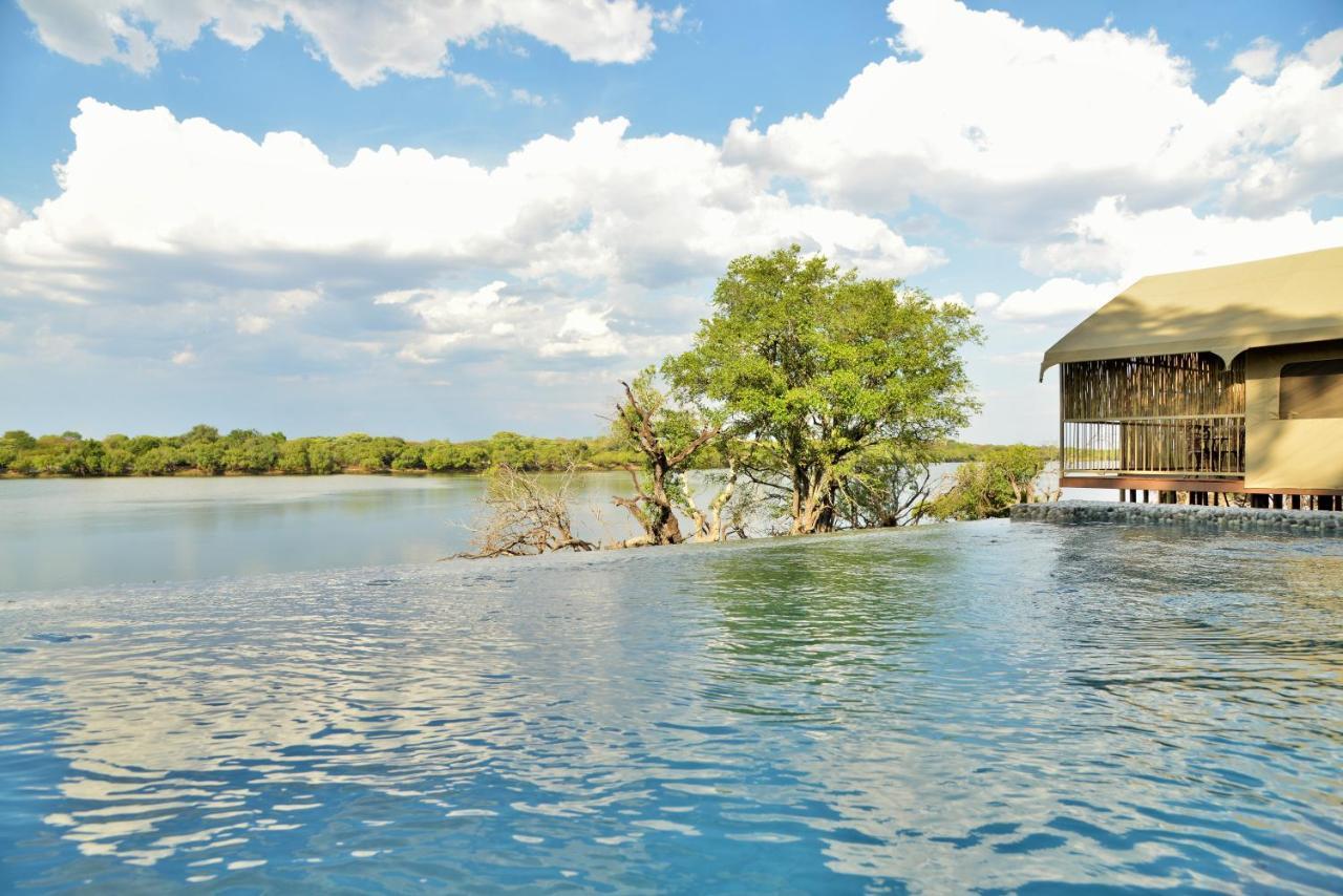 Отель Jackalberry Chobe Касане Экстерьер фото